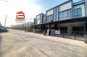 ทาวน์โฮม โครงการ เวิร์ฟ สายไหม-พหลโยธิน 56 เนื้อที่ 18.5 ตรว. ซอยสายไหม 56 ถนนสายไหม แขวงออเงิน เขตสายไหม กรุงเทพมหานคร