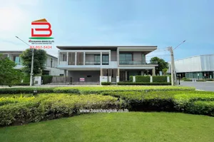บ้านเดี่ยว หมู่บ้าน บางกอก บูเลอวาร์ด วิภาวดี-พหลโยธิน (Bangkok Boulevard Vibhavadi-Phaholyothin) เนื้อที่ 86.7 ตรว. ตำบลคลองหนึ่ง อำเภอคลองหลวง จังหวัดปทุมธานี