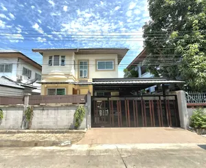 ขายบ้านเดี่ยว 2 ชั้นพร้อมเข้าอยู่ รวมเฟอร์นิเจอร์ ซอยคุ้มเกล้า 60 ลำปลาทิว ลาดกระบัง