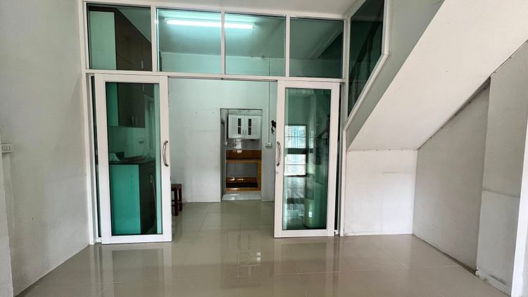 ขายบ้านพหลโยธิน 35  ใกล้ เมเจอร์รัชโยธิน เดินทางสะดวก ใกล้ BTS รัชโยธิน, ภาพที่ 4