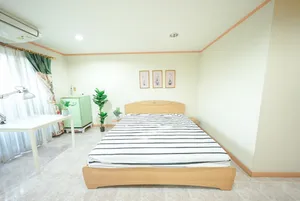 Call : 095-392-2492 ให้เช่า คอนโด รีเจ้นท์ ศรีนครินทร์ ทาวเวอร์ ใกล้ Airport Link หัวหมาก 96 ตารางเมตร 2 ห้องนอน 2 ห้องน้ำ ชั้น 8 ตึก A ตกแต่งครบพร้อมอยู่