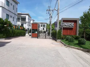 @Nice วัชรพล 9 – ทาวน์โฮมใหม่ ใกล้ BTS สายหยุด 