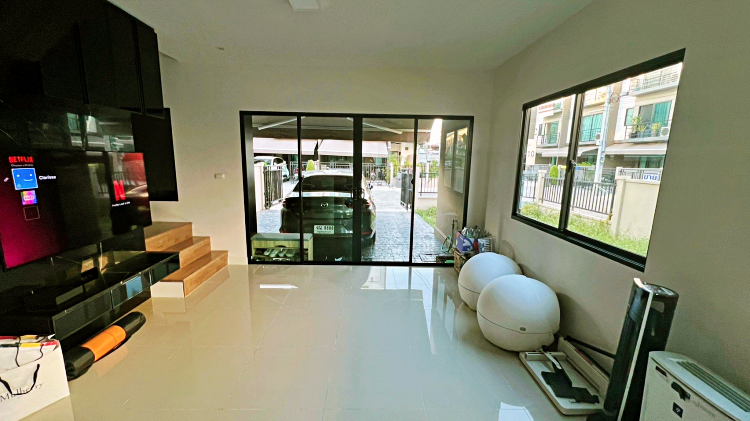 ขาย !! ทาวน์โฮม 3 ชั้น หลังมุม บ้านกลางเมือง ศรีนครินทร์ – อ่อนนุช, ภาพที่ 4