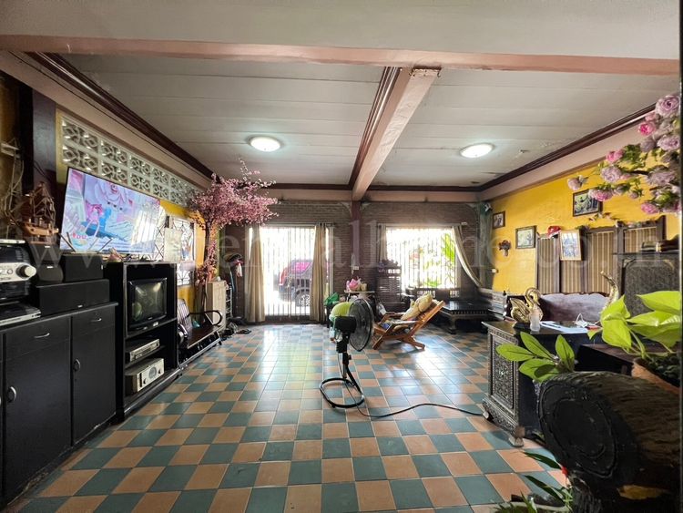 บ้านแฝด บ้านเกษมทรัพย์ ลำลูกกา คลอง 1 หน้าบ้านไม่ชนใคร, ภาพที่ 4