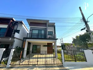 ขายบ้านแฝด หมู่บ้าน The Plant ปิ่นเกล้า-สาย 5 หลังมุม บ้านหันหน้าทางทิศเหนือ บ้านใหม่มาก