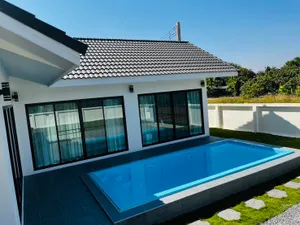 🏡 พูลวิลล่าสร้างใหม่ 3 ห้องนอน 2 ห้องน้ำ 💦 สระว่ายน้ำระบบเกลือ ที่ดิน 115.7 ตรว.วิวสวน ทุ่งนา สไตล์รีสอร์ทส่วนตัว พิกัด ต.ขุนคง อ.หางดง จ.เชียงใหม่ น้ำไม่ท่วม