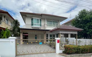 AH422 ให้เช่าบ้านเดี่ยว ศุภาลัยวิลล์ วงแหวน-รัตนาธิเบศร์ ซอยคลองถนน เฟอร์นิเจอร์บางส่วน หน้าบ้านหันทิศใต้