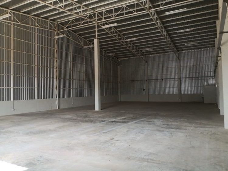 ให้เช่าโกดัง​ คลัง​สินค้า ขนาด 435 ตารางเมตรไอยรา 20​ คลองหลวง​ ตลาดไท, ภาพที่ 4