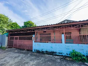 ขาย บ้านชั้นเดียว ขนาด 90 ตร.วา พื้นที่ใช้สอย 80 ตร.ม. ซอยตึกแดง ต.ธานี อำเภอเมืองสุโขทัย บ้านกลางเมืองเดินทางสะดวก