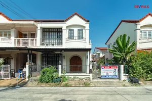 ขายบ้านแฝด ม.รติรมย์3 พร้อมรีโนเวท ซ.สวนผัก32 บางกราวย ใกล้ Central Westville และทางด่วนศรีรัช