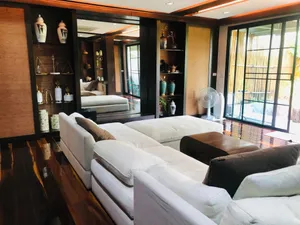 ให้เช่าทาวน์โฮม 4 ชั้น ในหมู่บ้านใจกลางพระราม3 ใกล้สาทร สุขุมวิท ตกแต่งพร้อมเฟอร์ brtนาราราม3 btsช่องนนทรี