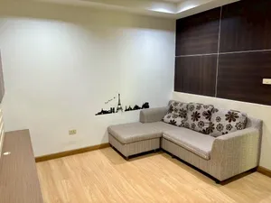 [ For Sale ] ขายด่วนคอนโดบางแสน เดอะรูม 2 ( The Room 2 condo ) ไม่ถึงล้าน แต่งครบ สภาพดี ใกล้ ม. บูรพา ถูกสุดในโครงการ 