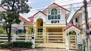 บ้านเดี่ยว หมู่บ้านบารเมษฐ์ ถนนเฉลิมพระเกีรยติ62 ประเวศ พร้อมอยู่ 