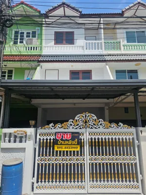 ขายทาวน์เฮาส์ 3 ชั้น หมู่บ้านสินทวีแกรนด์วิลเลจ ซอยอนามัยงามเจริญ 19 ท่าข้าม บางขุนเทียน