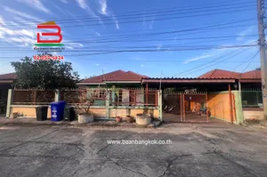 บ้านเดี่ยว หมู่บ้าน โตเจริญ 2 เนื้อที่ 65.7 ตรว. ถนนสายเอเชีย อ.นครหลวง จ.อยุธยา