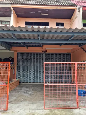 ให้เช่า ทาวน์เฮ้าส์ 2ชั้น ใจกลางเมืองสมุทรสาคร มหาชัย 8,000 บาท