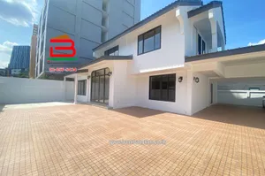  บ้านเดี่ยวพร้อมที่ดิน (รีโนเวททั้งหลัง) แจ้งวัฒนะ 28 แยก 2 [หลังเซ็นทรัลแจ้งวัฒนะ] เนื้อที่ 87.7 ตารางวา ตำบลบางตลาด อำเภอปากเกร็ด จังหวัดนนทบุรี