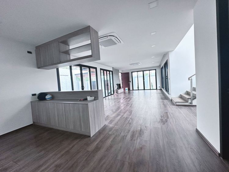 𝗣𝗵𝘂𝗸𝗲𝘁 𝗟𝘂𝘅𝘂𝗿𝘆 𝗛𝗼𝗺𝗲 : ขายบ้านเดี่ยว 2 ชั้น ต.ศรีสุนทร, ภาพที่ 4