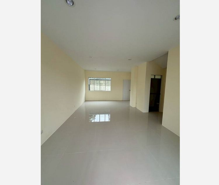 Call : 091-704-9777 โคโม่ วิภาวดี ทาวน์โฮมสร้างใหม่ 94/53 หน้ากว้าง 5.8, ภาพที่ 4