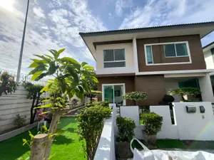 ให้เช่า 23,000 บ้านเดี่ยว เดอะทรัส ศรีนครินทร์ แพรกษา  หลังมุม  ใกล้ รร. สารสาสน์ นิคมบางปู
