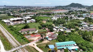 ขายที่ดินถมแล้วผังสีแดง เนื้อที่ 474 ตร.ว. ใกล้นิคมฯ แหลมฉบังและเซ็นทรัล ศรีราชา ชลบุรี