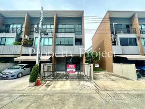 ขาย ทาวน์โฮม 3 ชั้น บ้านกลางเมือง สุขุมวิท-อ่อนนุช สภาพมือ1 ไม่เคยเข้าอยู่