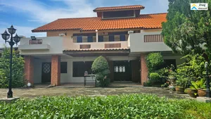 ขายบ้านเดี่ยวใกล้รถไฟฟ้า ซอยเพชรเกษม 30 เนื้อที่เยอะ 338 ตร.ว. เขตภาษีเจริญ กรุงเทพ