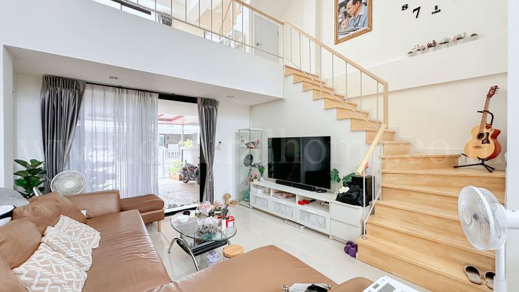 ทาวน์โฮม 3.5 ชั้น วาย เรซิเดนท์ สุขุมวิท 113 ต่อเติมพร้อมอยู่, ภาพที่ 4