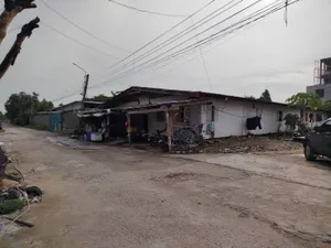 ที่ดินพร้อมห้องพัก 20 ห้อง พื้นที่ 1 ไร่ (400 ตร.วา)
