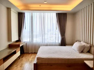The Empire Place | Near BTS Chong Nonsi