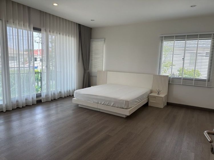 ให้เช่าบ้านเดี่ยว 2 ชั้น เดอะปาล์ม บางนา วงแหวน เนื้อที่ 82 ตร.ว. 3 คัน, ภาพที่ 4