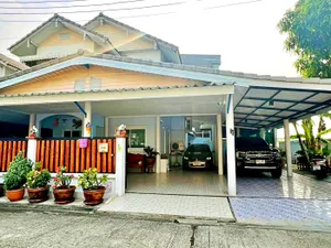 ขายบ้านเดี่ยว หลังมุม หมู่บ้านพรพิมาน รังสิต-คลอง 5 พื้นที่เยอะ เป็นส่วนตัว ต่อเติมแล้ว พร้อมอยู่!