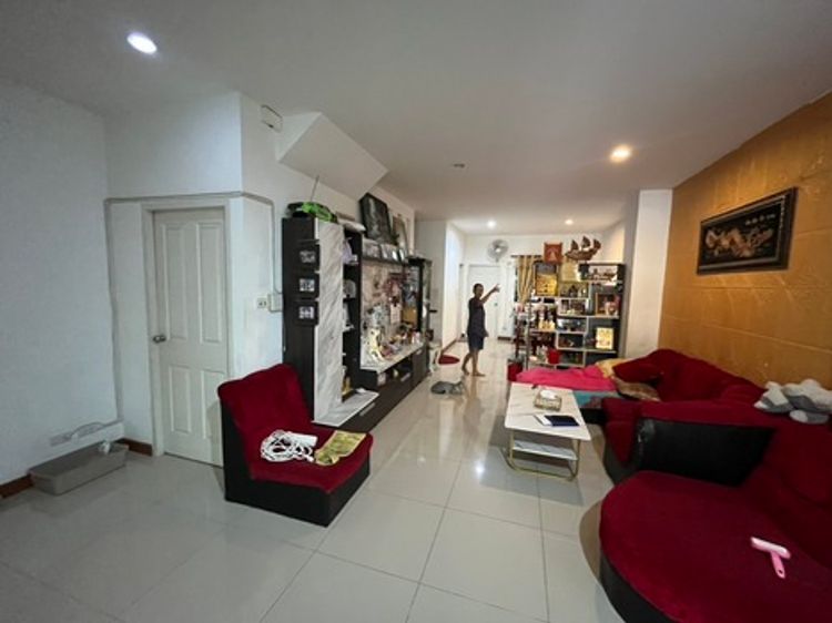 ขายด่วน! ทาวน์เฮ้า 2 ชั้น ใกล้โรงเรียนนานาชาติฮาร์โรว์กรุงเทพ 35แยก4, ภาพที่ 4