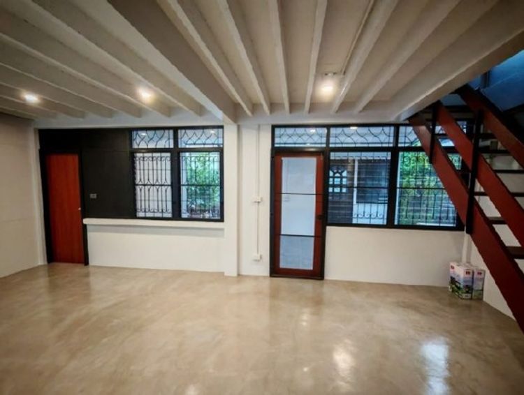 for Rent บ้านเดี่ยว 2 ชั้น ซอยลาดพร้าว 74 / ใกล้ MRT ลาดพร้าว / / 58 /, ภาพที่ 4