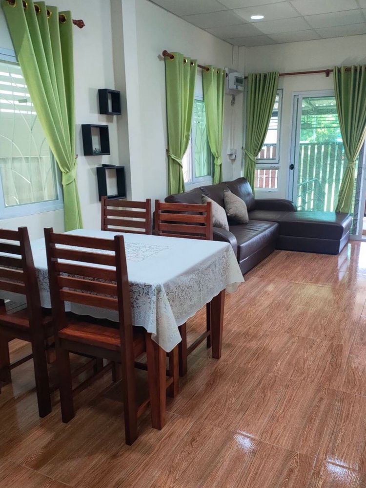 บ้านเดี่ยวสร้างใหม่ 2ห้องนอน 2ห้องน้ำ แอร์ เครื่องทำน้ำอุ่น โถงรับแขก, ภาพที่ 4