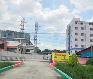 ขายที่ดินพร้อมอพาท์เม้นท์-.ให้เช่าที่ดินเปล่า