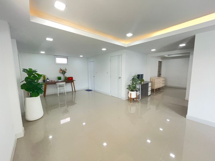 ขายบ้านเดี่ยว 60วา หมู่บ้านบัวทอง2 ใกล้เซ็นทรัลเวสเกต 5นอน 4น้ำ นนทบุรี, ภาพที่ 4
