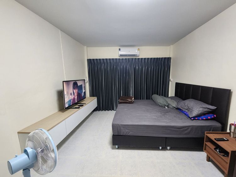 ขายบ้านรีโนเวทใหม่พร้อมเฟอร์นิเจอร์ครบ เข้าอยู่ได้ทันที 4 ห้องนอน 3 1 1, ภาพที่ 4