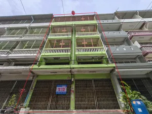 ขายอาคารพาณิชย์ 5 ชั้น 2 คูหา ซอยเทอดไท53 ใกล้ BTS และ MRT บางหว้า 900 เมตร