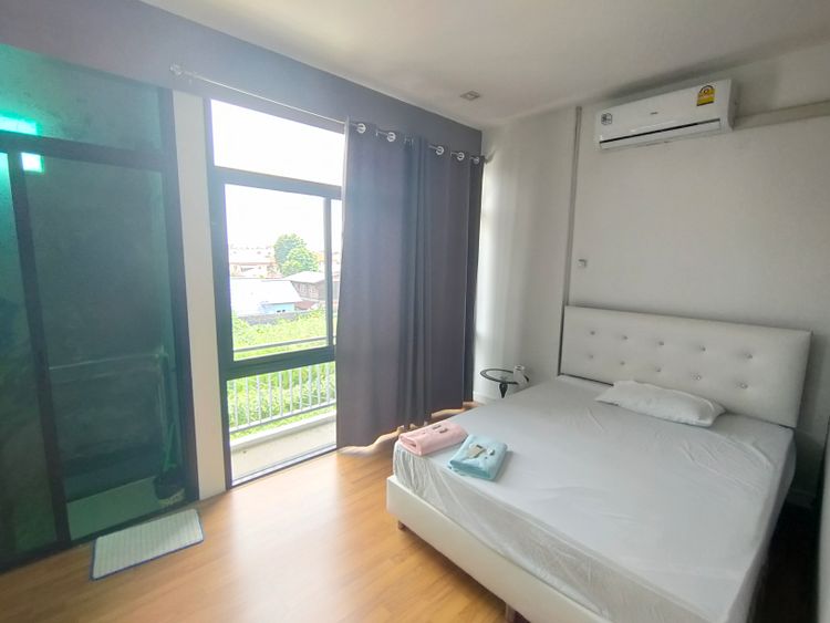 ขายบ้าน cozy 3ชั้น หลังมุม37ตรว จอดรถ4คัน 4นอน4น้ำ เลียบด่วน ลาดพร้าว, ภาพที่ 4