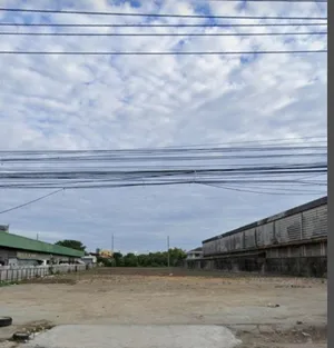 NT355 ให้เช่าที่ดินถมแล้ว 4-2-45ไร่ ติดถนนใหญ่เทพารักษ์ ใกล้แยกศรีนครินทร์ เหมาะทำธุรกิจทุกประเภท 
