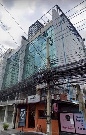 ให้เช่าอาคาร5ชั้น200ตร.ม.ย่านทองหล่อซอย9สุขุมวิท55มีลิฟต์ขึ้นทุกชั้นเหมาะทำธุรกิจทุกประเภท ใช้ลานจอดรถร่วมกันประมาณ30คัน