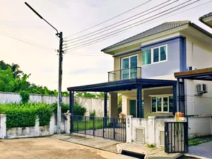 ขายถูกมาก! บ้านแฝด 2 ชั้น ม.ชวนชื่น พาร์ค ซอยกันตนา บางใหญ่