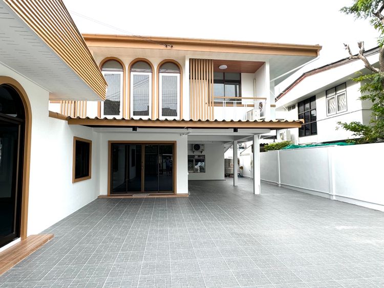 ให้เช่า บ้าน โฮมออฟฟิศ 2 ชั้น รีโนเวทใหม่ ‼️ House & Office for Rent., ภาพที่ 4
