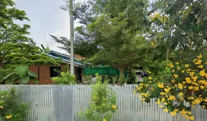 ขายด่วนบ้านสวน 240 ตรว. บ้านพร้อมที่ดินหน้ากว้าง 32 เมตร สมุทรสาคร 