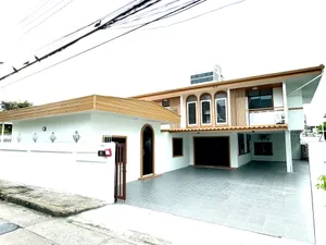 ให้เช่า บ้าน โฮมออฟฟิศ 2 ชั้น รีโนเวทใหม่ ‼️ House & Office for Rent. Newly Renovated. ‼️