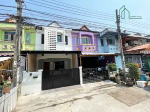 ทาวน์เฮาส์ 2 ชั้น หมู่บ้านเคซี รามอินทรา 2 คลองสามวา รีโนเวททั้งหลัง 