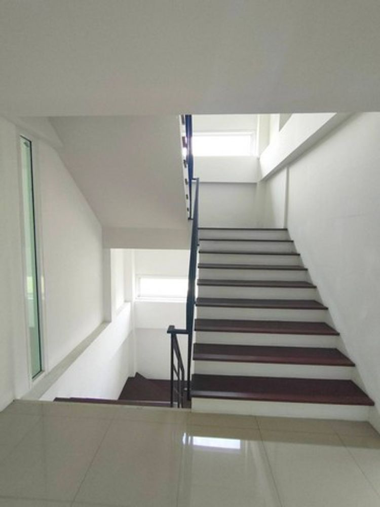 ให้เช่าโฮมออฟฟิต4ชั้นห้องมุม, ภาพที่ 4