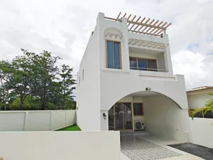 ให้เช่าบ้าน! 🏠Villa for rent at Phuket. 🏫close to British International School.