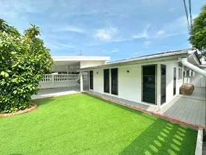 ให้เช่าบ้านเดี่ยวหนึ่งชั้น 60ตรว ตรงข้ามสนามบินดอนเมือง จอดรถในบ้านได้ 1 คัน 3นอนแอร์ 2น้ำ ปรับปรุงใหม่ทั้งหลัง ใกล้รถไฟฟ้าสายสีแดงเข้มสถานีดอนเมือง